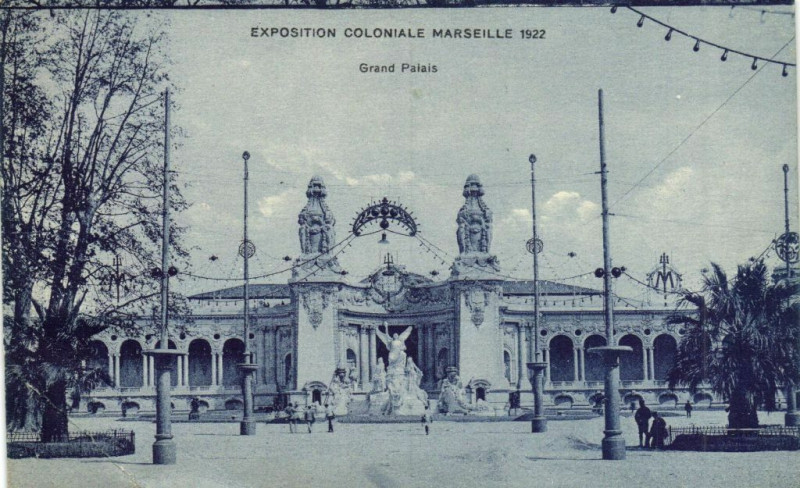 Carte postale ancienne Marseille Expo Coloniale 1922 - Grand Palais à Marseille