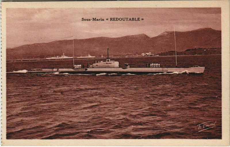 Carte postale ancienne Sous-Marin Redoutable