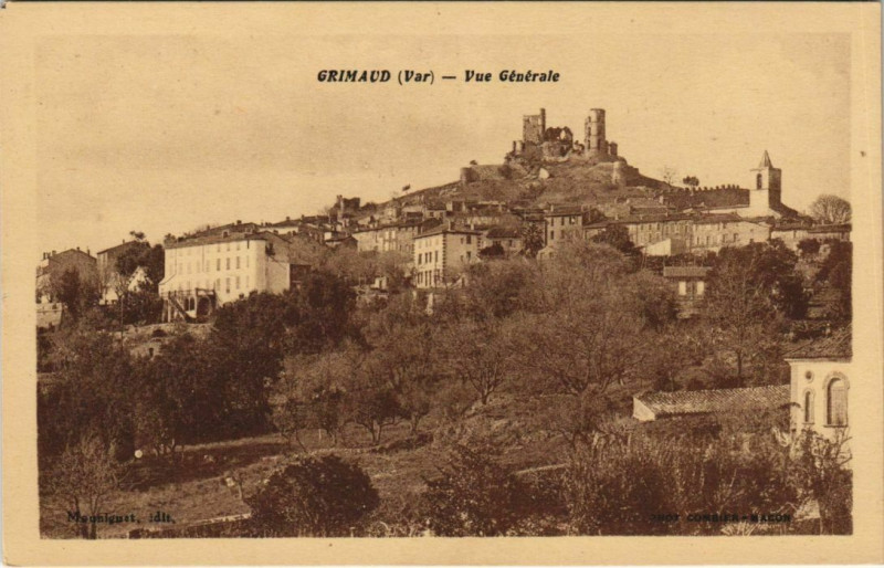 Carte postale ancienne Grimaud Vue Generale à Grimaud