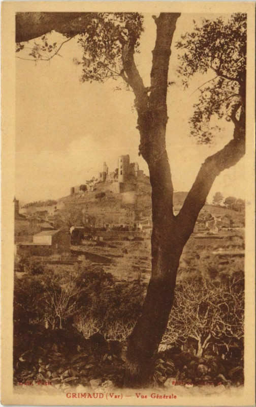 Carte postale ancienne Grimaud Vue Generale à Grimaud