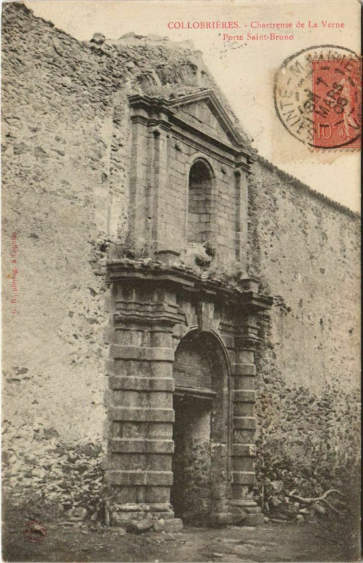 Carte postale ancienne Collobrieres Chartreuse de La Verne - Porte Saint-Bruno à Collobrières