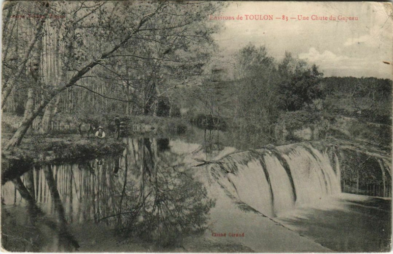 Carte postale ancienne Toulon Environs - Une Chute du Gapeau à Toulon