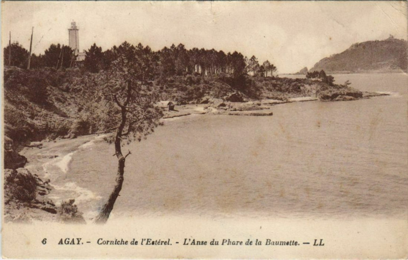 Carte postale ancienne Agay L'Anse du Phare de la Baumette - Corniche de l'Esterel