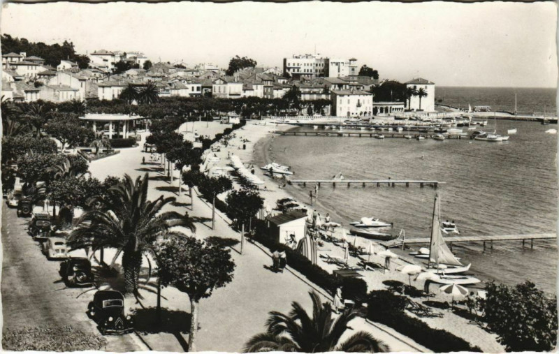 Carte postale ancienne Sainte-Maxime Vue d'Ensemble à Sainte-Maxime