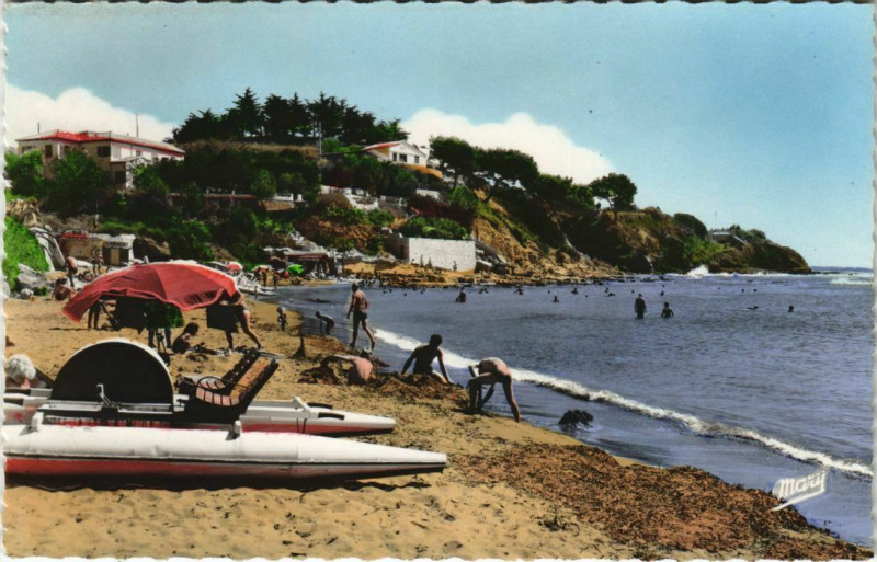 Carte postale ancienne Carqueiranne La Plage du Pradon à Carqueiranne