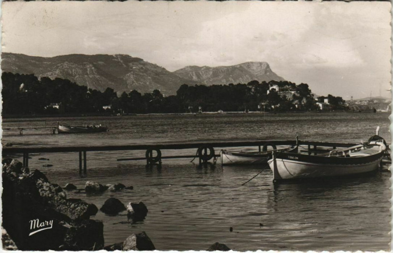 Carte postale ancienne Tamaris Le Faron et le Coudon - Environs de La Seyne-sur-Mer à La Seyne-sur-Mer