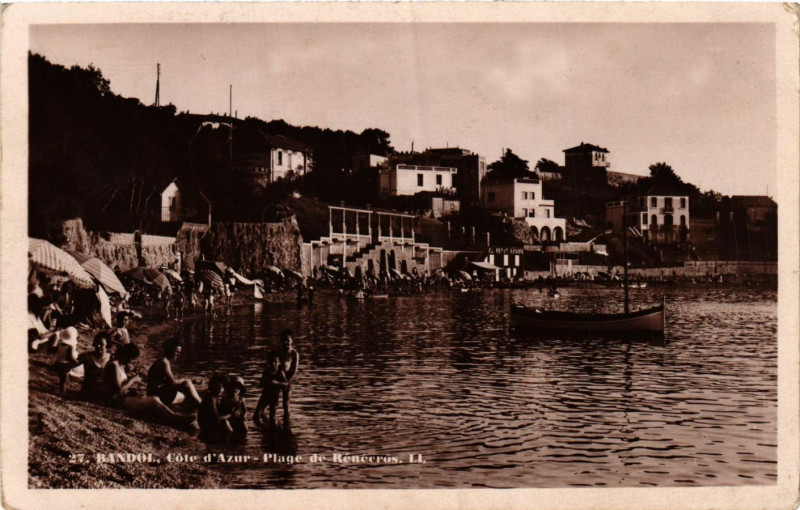 Carte postale ancienne Bandol - Plage de Renecros à Bandol