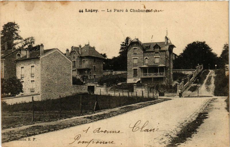 Carte postale ancienne Lagny -Le Parc á Chabanneau