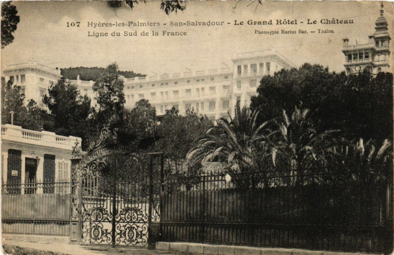 Carte postale ancienne Hyeres-les-Palmiers - San-Salvadour - Le Grand Hotel à Hyères