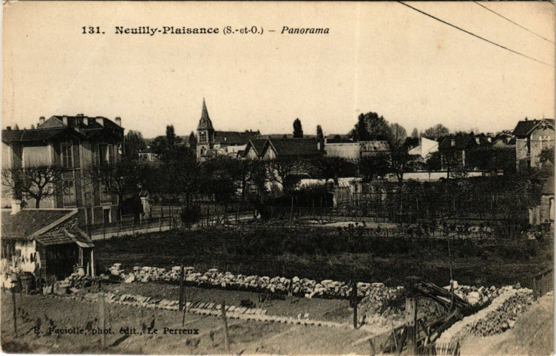 Carte postale ancienne Neuilly-Plaisance (S.-et-O.) - Panorama à Neuilly-Plaisance