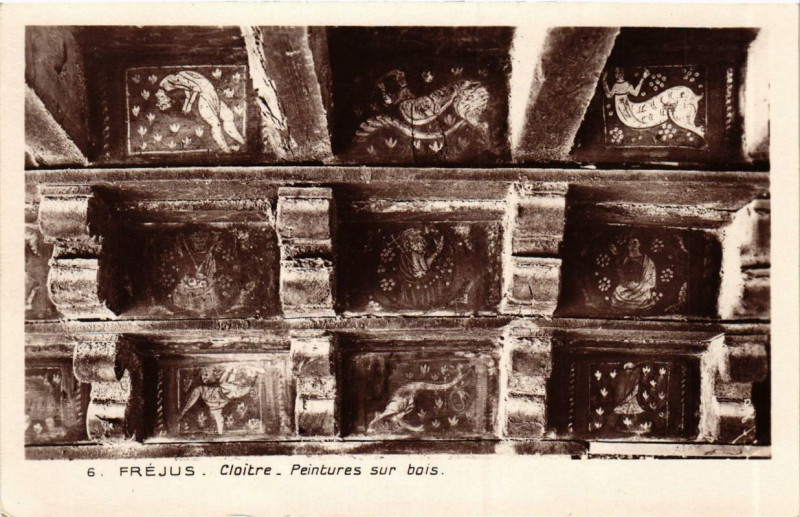 Carte postale ancienne Frejus Cloitre - Peintures sur bois à Fréjus