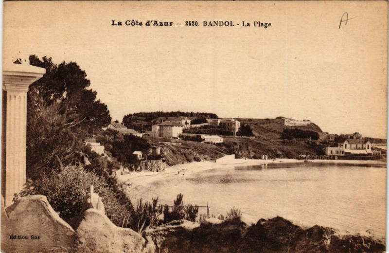 Carte postale ancienne La coté d'Azur Bandol La Plage à Bandol