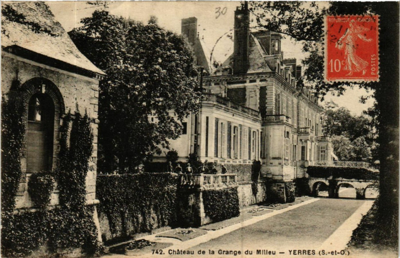 Carte postale ancienne Yerres - Chateau de la Grange du Milieu à Yerres