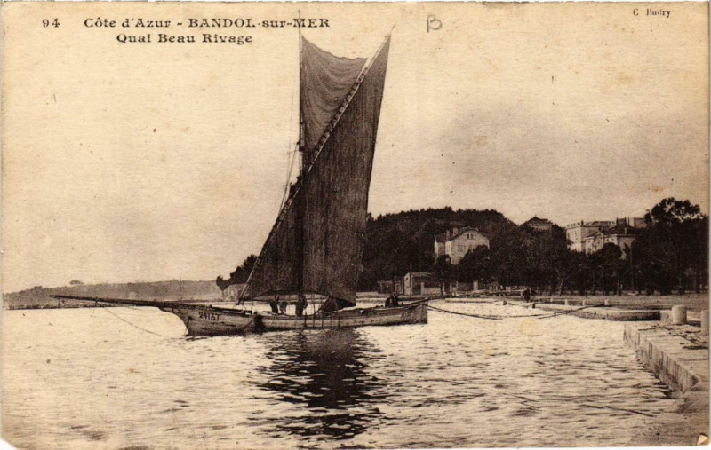 Carte postale ancienne Coté d'Azur Bandol-sur Mer Quai Beau Rivage à Bandol