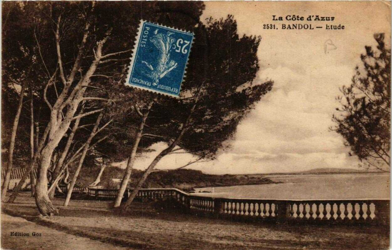 Carte postale ancienne La coté d'Azur Bandol Etude à Bandol