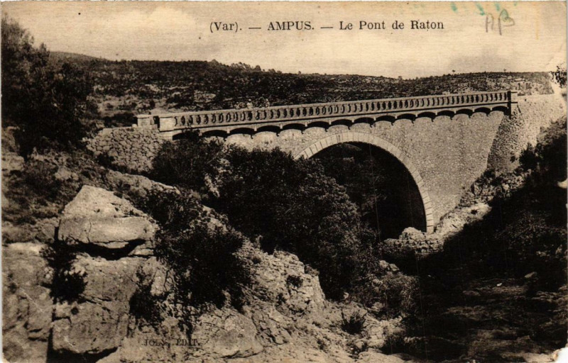 Carte postale ancienne Ampus Le Pont de Raton à Ampus