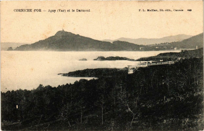 Carte postale ancienne Corniche d'Or Agay et le Darmont