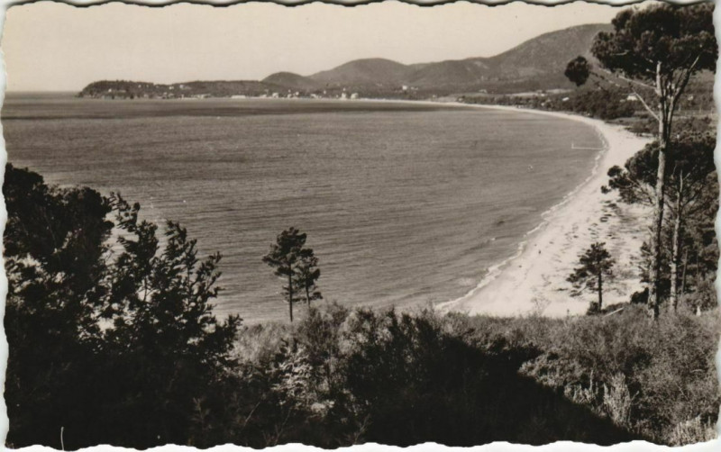 Carte postale ancienne Cavalaire sur Mer Le Golfe France à Cavalaire-sur-Mer