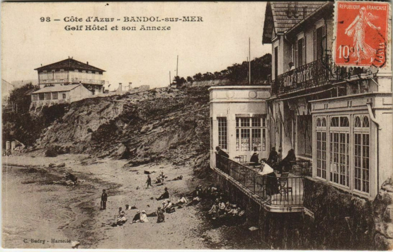 Carte postale ancienne Bandol Golf Hotel et son Annexe France à Bandol