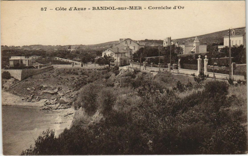 Carte postale ancienne Bandol Corniche d'Or France à Bandol