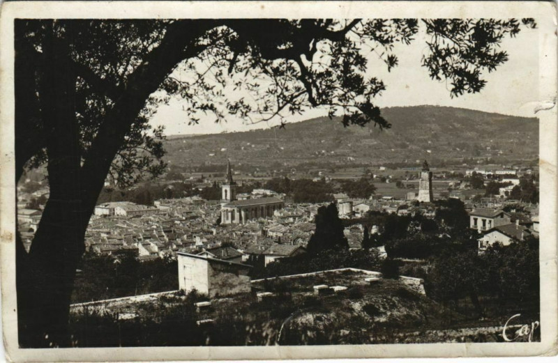 Carte postale ancienne Draguignan Vue a travers les Oliviers France à Draguignan