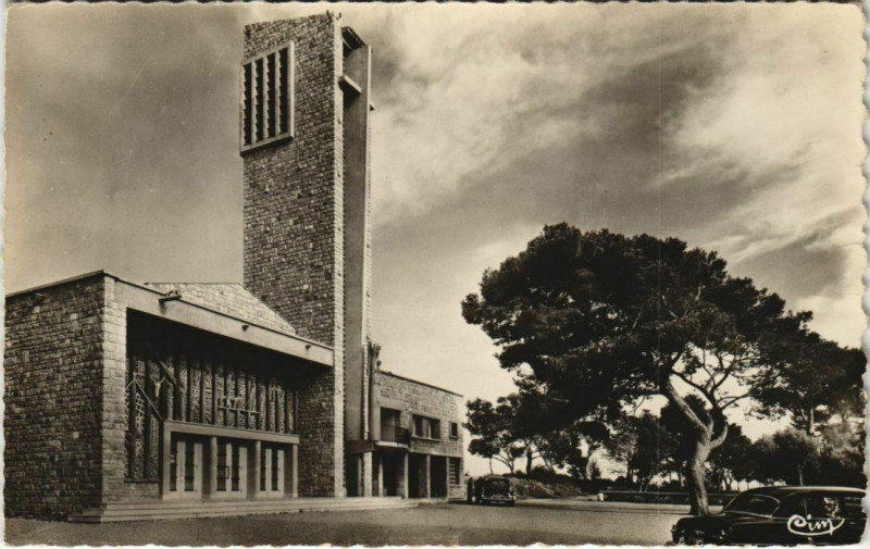 Carte postale ancienne Hyeres N-D de Consolation France à Hyères
