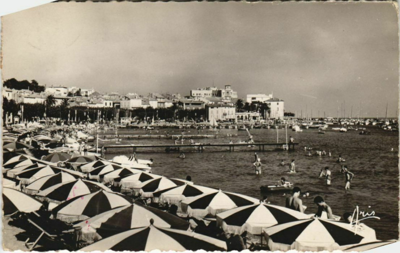 Carte postale ancienne Ste Maxime La Plage France