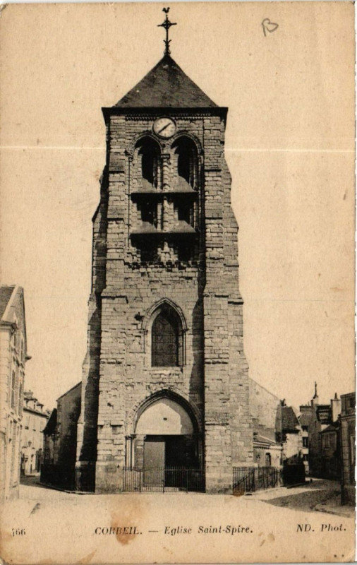 Carte postale ancienne Corbeil - Eglise Saint-Spire