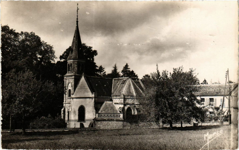 Carte postale ancienne Vaugrigneuse - L'Eglise à Vaugrigneuse
