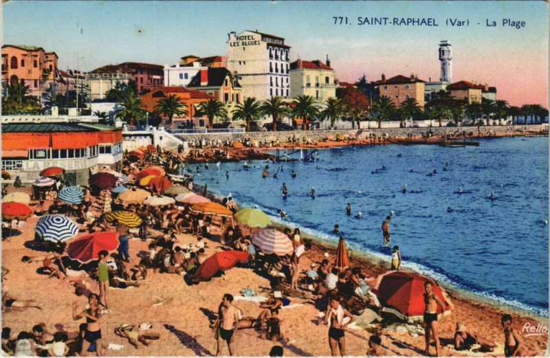 Carte postale ancienne Saint-Raphael La Plage France à Saint-Raphaël