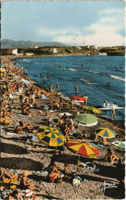 Carte postale ancienne Sanary La Plage de Six-Fours France