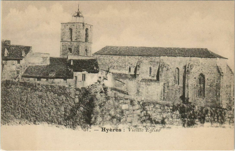 Carte postale ancienne Hyeres Vieille Eglise France à Hyères