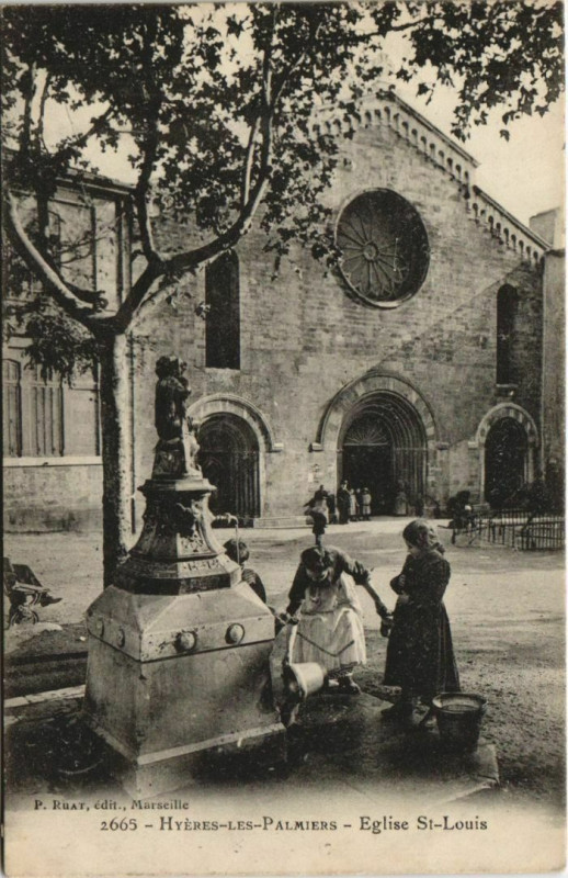 Carte postale ancienne Hyeres Eglise Saint-Louis France à Hyères