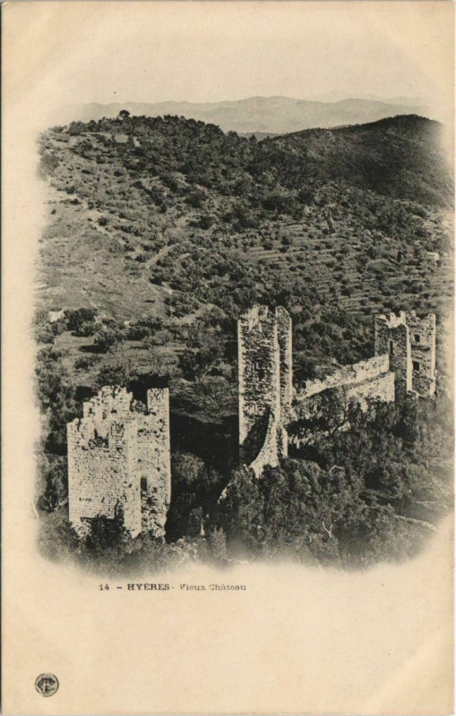 Carte postale ancienne Hyeres Vieux Chateau France à Hyères