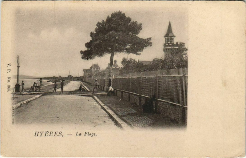 Carte postale ancienne Hyeres La Plage France à Hyères