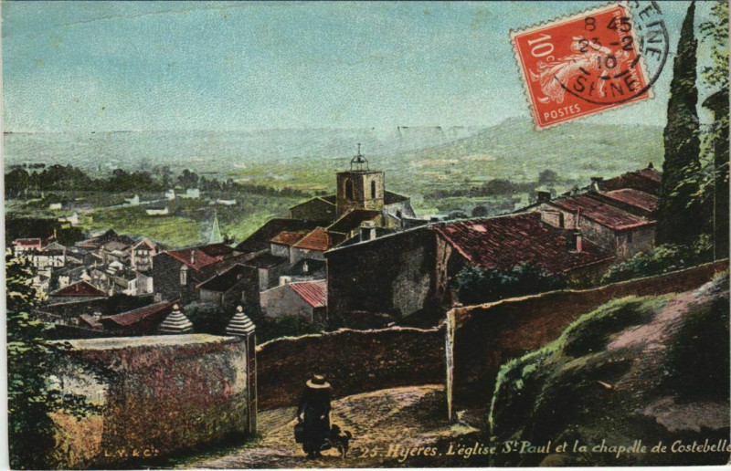 Carte postale ancienne Hyeres L'Eglise Saint-Paul et la Chapelle France à Hyères