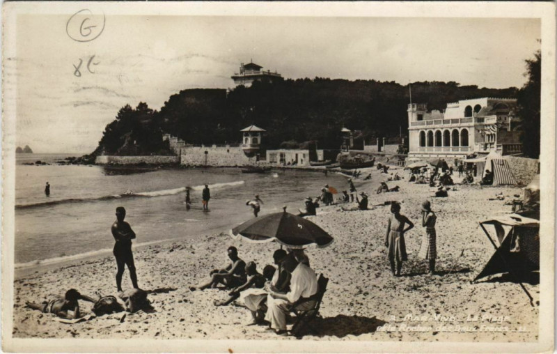 Carte postale ancienne La Seyne-sur-Mer Mar-Vivo - La Plage et le Rocher des Deux Freres à La Seyne-sur-Mer