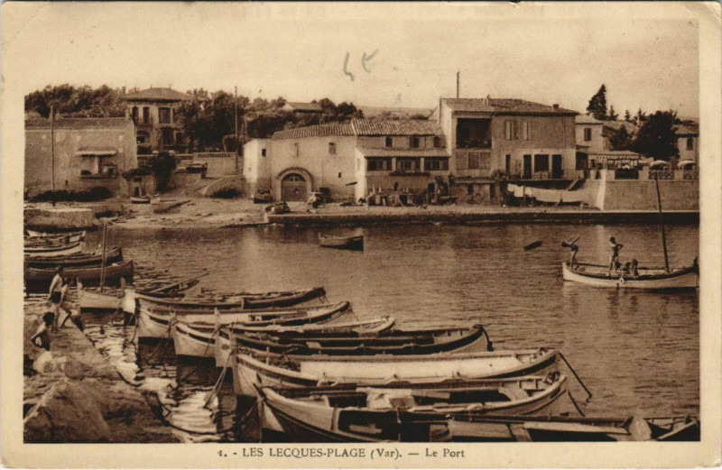Carte postale ancienne Saint-Cyr-sur-Mer Les Lecques-Plage - Le Port à Saint-Cyr-sur-Mer