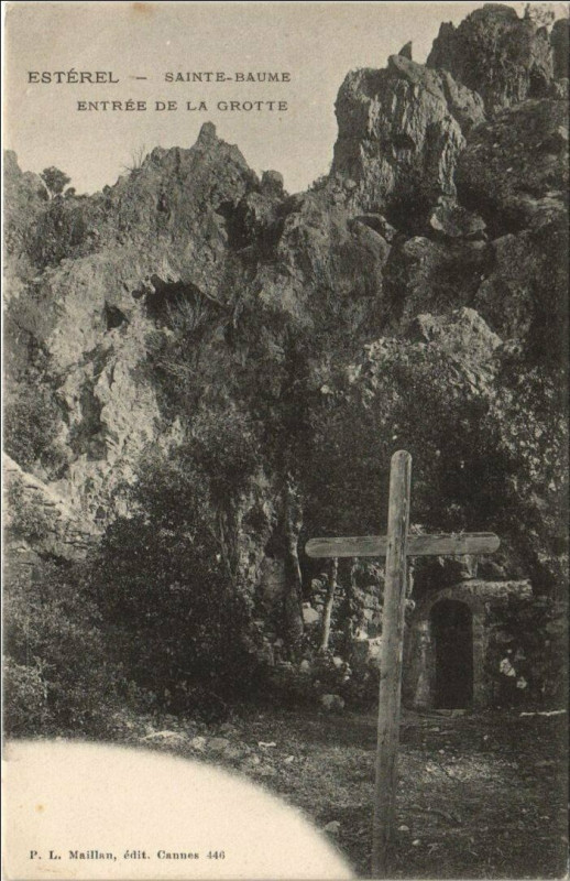 Carte postale ancienne Saint-Maximin-la-Sainte-Baume Entree de la Grotte - Esterel à Saint-Maximin-la-Sainte-Baume