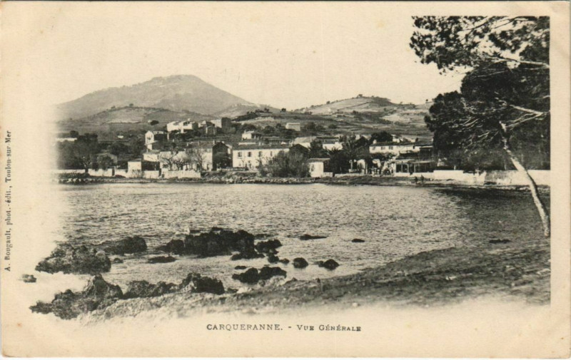 Carte postale ancienne Carqueiranne Vue Generale à Carqueiranne