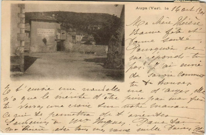 Carte postale ancienne Aups Town Scene à Aups