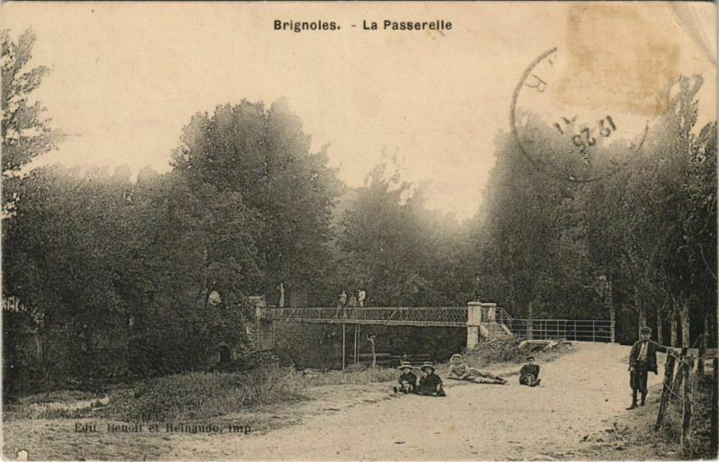 Carte postale ancienne Brignoles La Passerelle à Brignoles