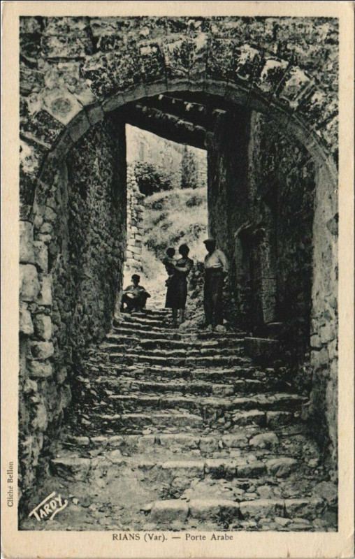 Carte postale ancienne Rians Porte Arabe à Rians