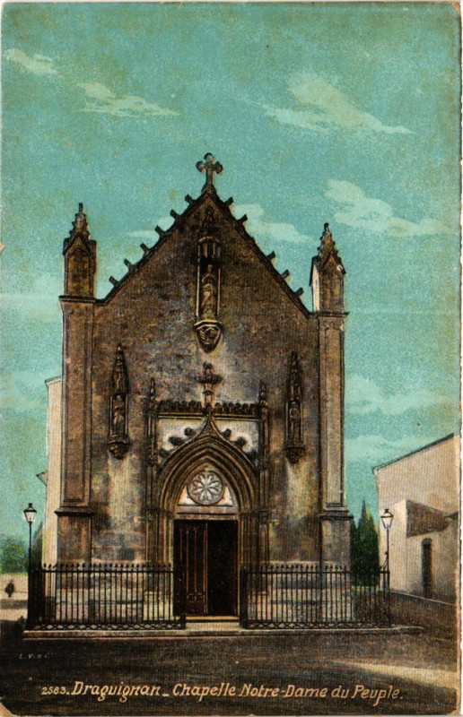Carte postale ancienne Draguignan - Chapelle N.-D. du Peuple à Draguignan