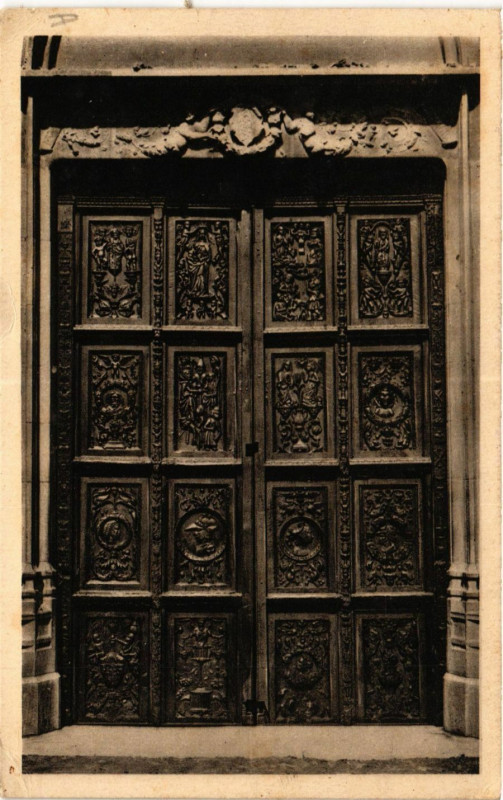 Carte postale ancienne Frejus - Porte de la Cathédrale à Fréjus