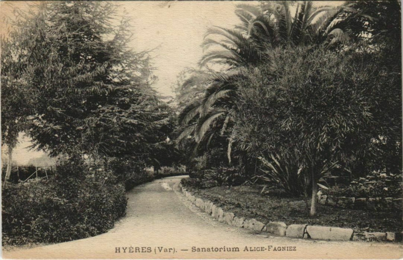 Carte postale ancienne Hyeres Sanatorium Alice-Fagniez à Hyères