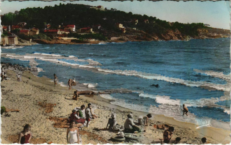 Carte postale ancienne Le Pradet La Garonne - La Plage au Pradet