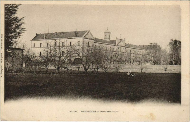 Carte postale ancienne Brignoles Petit Seminaire à Brignoles