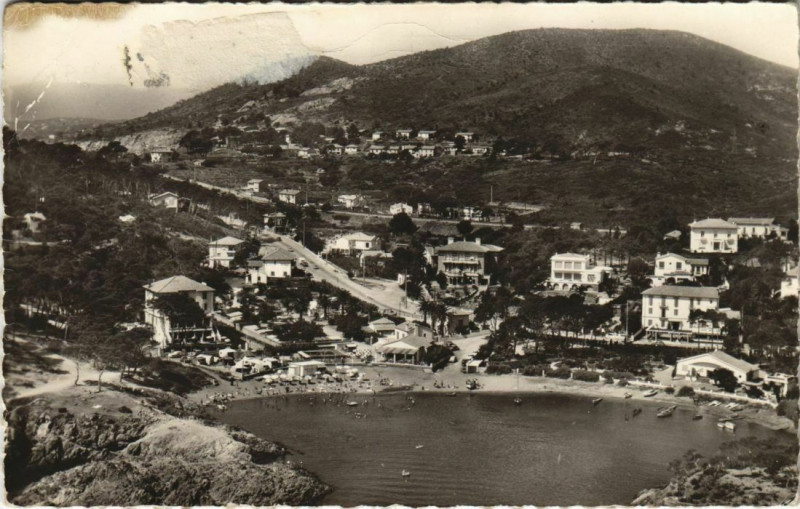 Carte postale ancienne Agay Camp-Long - Vue Aerienne