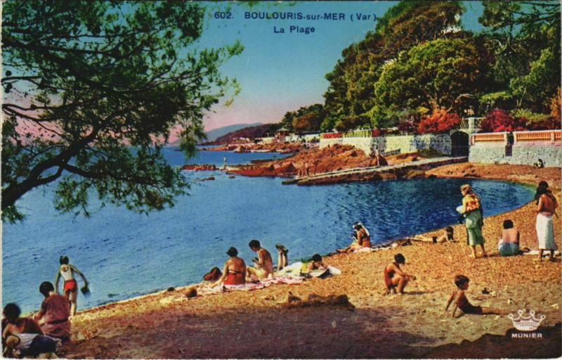Carte postale ancienne Boulouris La Plage